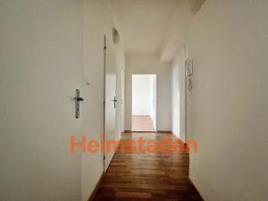 Pronájem bytu 2+1, Ostrava - Poruba, Francouzská, 52 m2