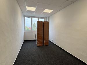 Pronájem kanceláře, Ostrava - Kunčice, Frýdecká, 600 m2