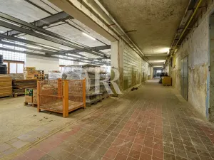 Prodej komerční nemovitosti, Nový Bor, B. Egermanna, 1777 m2