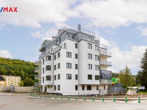 Prodej bytu 3+kk, Karlovy Vary, Šumavská, 70 m2