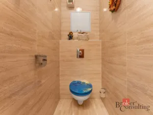 Prodej bytu 3+1, Liberec - Liberec VI-Rochlice, Nádvorní, 83 m2