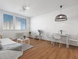 Prodej bytu 3+kk, Praha - Bohnice, Cafourkova, 58 m2