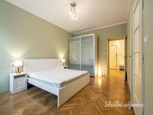 Pronájem bytu 2+kk, Praha - Vinohrady, náměstí Jiřího z Lobkovic, 78 m2