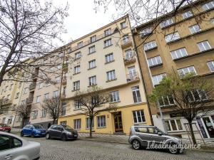 Pronájem bytu 2+kk, Praha - Vinohrady, náměstí Jiřího z Lobkovic, 78 m2