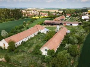 Pronájem zemědělské usedlosti, Morkovice-Slížany - Slížany, 2000 m2