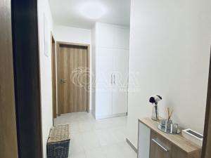 Pronájem bytu 2+kk, Praha - Vysočany, Moravcových, 60 m2