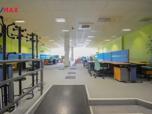 Pronájem kanceláře, Pardubice - Zelené Předměstí, Masarykovo náměstí, 321 m2