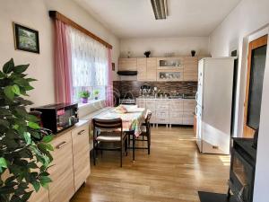 Prodej rodinného domu, Žlutice, Čechova, 89 m2