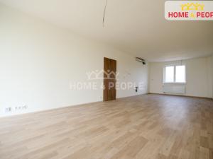 Prodej bytu 2+kk, Nová Role, 93 m2