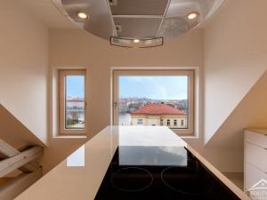 Prodej bytu 4+kk, Praha - Smíchov, Na Valentince, 156 m2