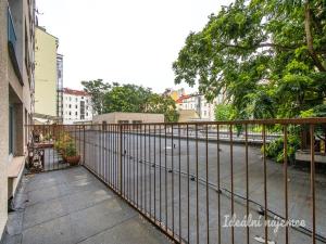 Pronájem bytu 2+kk, Praha - Vinohrady, Vinohradská, 44 m2