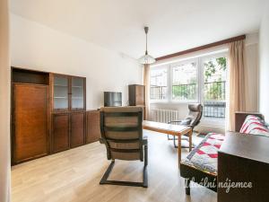 Pronájem bytu 2+kk, Praha - Vinohrady, Vinohradská, 44 m2
