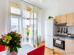 Pronájem bytu 2+1, Praha - Nové Město, Jungmannova, 85 m2