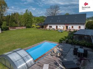 Prodej rodinného domu, Vlčice, 552 m2