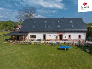Prodej rodinného domu, Vlčice, 552 m2