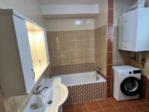 Pronájem bytu 3+kk, Olomouc - Neředín, Letců, 74 m2