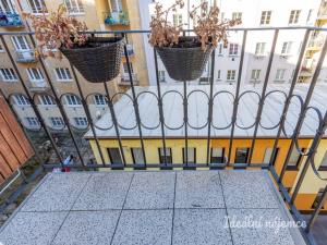 Pronájem bytu 2+kk, Praha - Karlín, Březinova, 45 m2