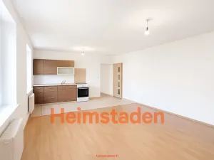 Pronájem bytu 1+kk, Havířov - Město, Hlavní třída, 37 m2