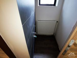 Pronájem obchodního prostoru, Jihlava, Škrétova, 80 m2