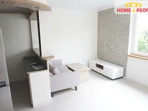 Pronájem bytu 1+kk, Brno - Židenice, Valtická, 30 m2