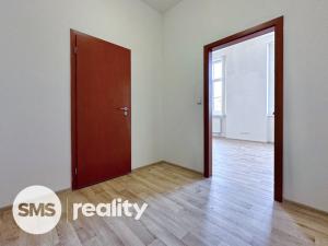 Prodej bytu 1+kk, Opava - Město, Popská, 34 m2