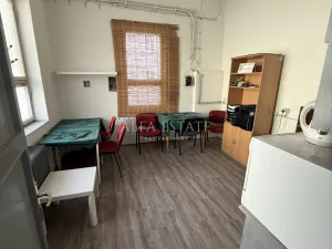 Prodej výrobních prostor, Karlovy Vary - Dvory, Chebská, 360 m2