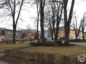 Prodej rodinného domu, Černá Hora, nám. Míru, 295 m2