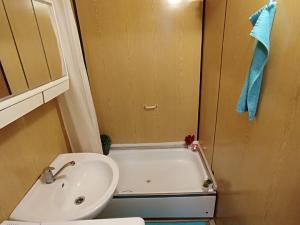 Pronájem bytu 2+kk, České Budějovice - České Budějovice 2, Lhenická, 42 m2