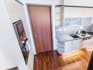 Pronájem bytu 2+kk, Praha - Nové Město, Horská, 49 m2