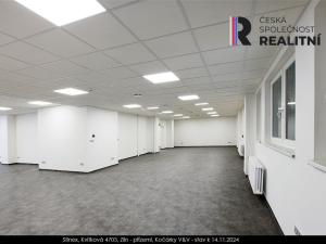 Pronájem obchodního prostoru, Zlín, Kvítková, 314 m2