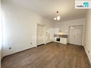 Pronájem bytu 2+kk, Kolín - Kolín I, Zámecká, 41 m2