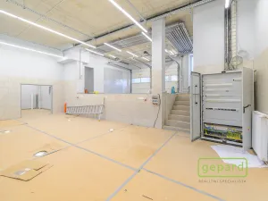 Prodej obchodního prostoru, České Budějovice, Dr. Bureše, 1032 m2