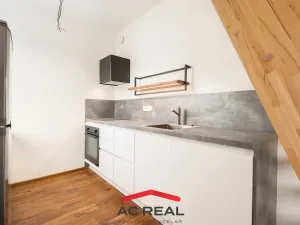 Prodej bytu 4+kk, Vrchlabí - Hořejší Vrchlabí, Horská, 99 m2