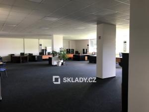 Pronájem skladu, Pardubice, 2290 m2