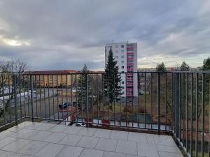 Pronájem bytu 2+kk, Pardubice - Zelené Předměstí, Pod Vinicí, 63 m2