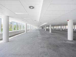 Pronájem kanceláře, Praha - Michle, Vyskočilova, 1500 m2
