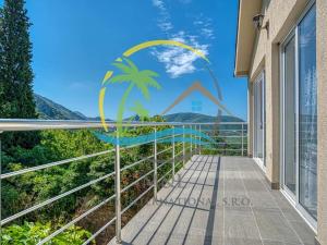 Prodej rodinného domu, Buljarica (Буљарица), Černá Hora, 245 m2