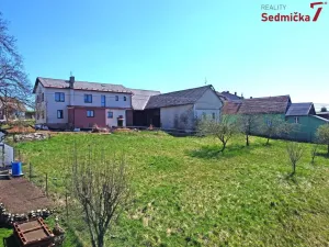 Prodej pozemku pro bydlení, Lhotka, 1080 m2