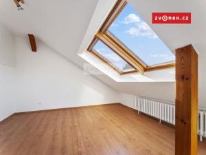 Pronájem bytu 3+kk, Sazovice, 61 m2