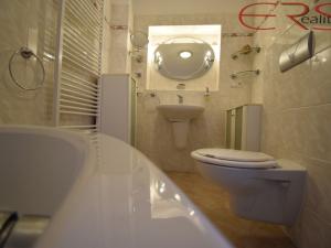 Prodej ubytování, Dolní Lánov, 900 m2