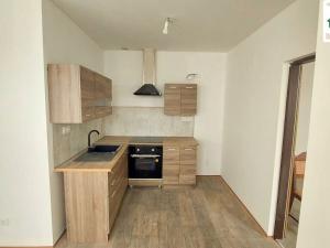 Pronájem bytu 2+1, Cheb, Evropská, 76 m2