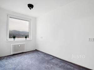 Prodej bytu 4+1, Ústí nad Labem - Krásné Březno, Dr. Horákové, 82 m2