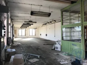 Pronájem výrobních prostor, Krnov, Hlubčická, 600 m2