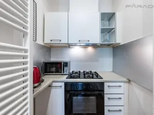 Prodej bytu 2+1, Praha - Staré Město, Karlova, 79 m2