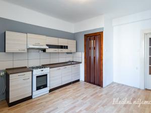 Pronájem bytu 2+kk, Praha - Žižkov, Jeseniova, 45 m2