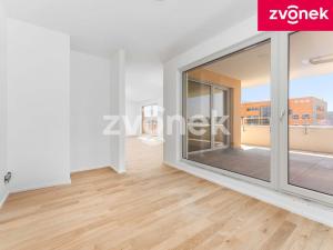 Prodej bytu 4+1, Zlín, Nad Stráněmi, 198 m2