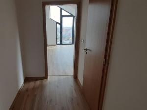 Prodej bytu 1+kk, Modřice, náměstí Míru, 31 m2