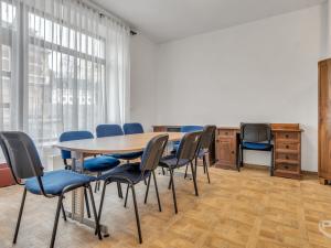 Prodej vícegeneračního domu, Valeč, Náměstí, 287 m2