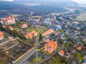 Prodej vícegeneračního domu, Valeč, Náměstí, 287 m2