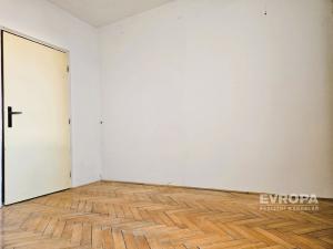 Prodej bytu 3+1, Vrchlabí, Pražská, 69 m2